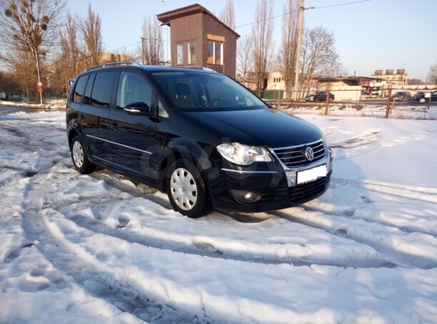 Volkswagen Touran I · Рестайлинг, 5 мест, 2009 г.