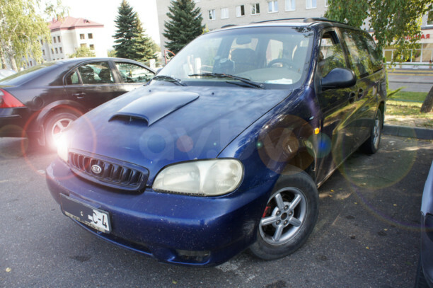Kia Carnival I, 7 мест, 1999 г.