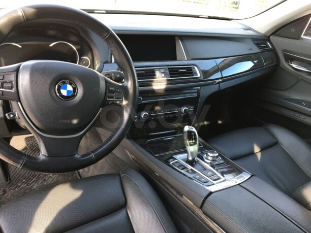 BMW 7 серия F01, F04, 2013 г.