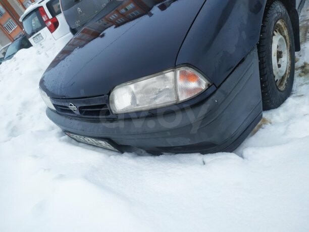 Nissan Primera P10, 1992 г.