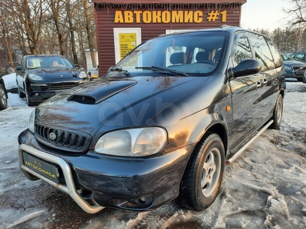 Kia Carnival I, 7 мест, 2000 г.