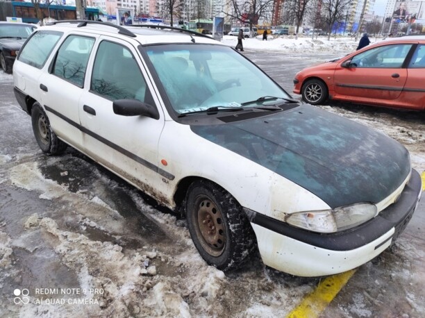 Ford Mondeo I, 1993 г.