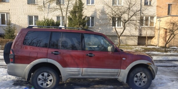 Mitsubishi Montero III, 7 мест, 2001 г.