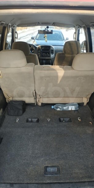 Mitsubishi Montero III, 7 мест, 2001 г.