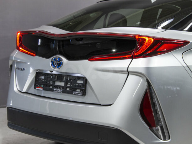 Toyota Prius Prime, 2017 г.