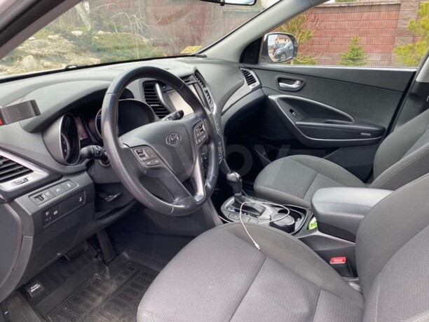 Hyundai Santa Fe DM, 5 мест, 2015 г.