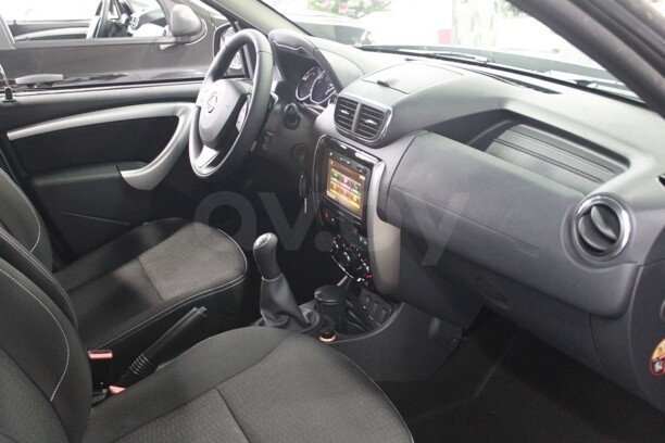 Nissan Terrano V, 5 мест, 2021 г.
