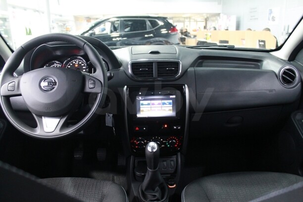 Nissan Terrano V, 5 мест, 2021 г.