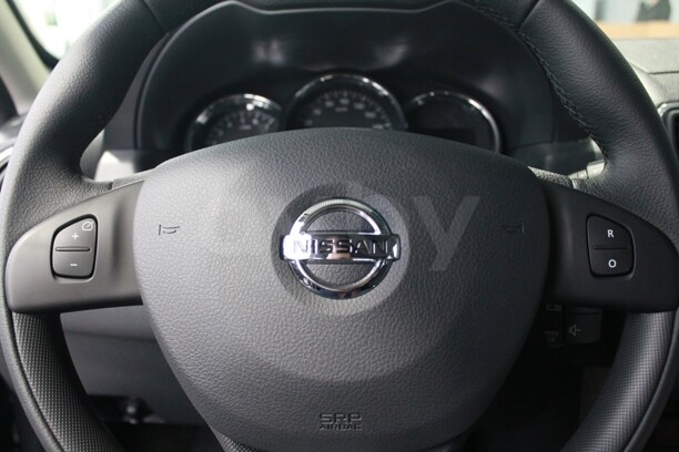Nissan Terrano V, 5 мест, 2021 г.