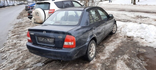 Mazda 323 BJ, 1999 г.