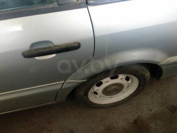 Volkswagen Passat B4, 1995 г.