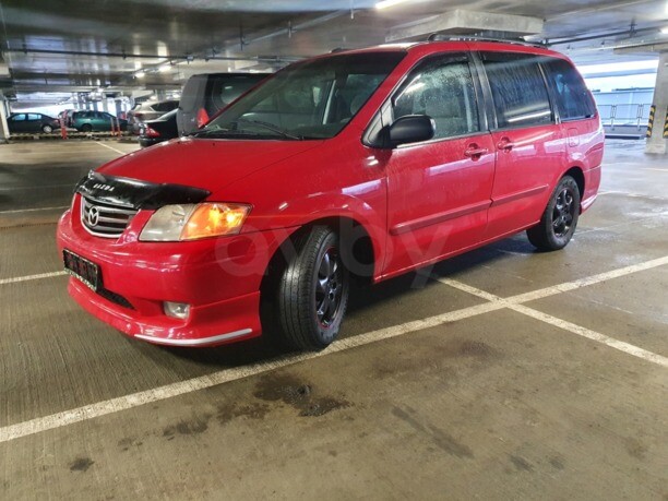 Mazda MPV II, 7 мест, 1999 г.