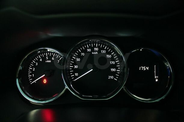 Nissan Terrano V, 5 мест, 2021 г.