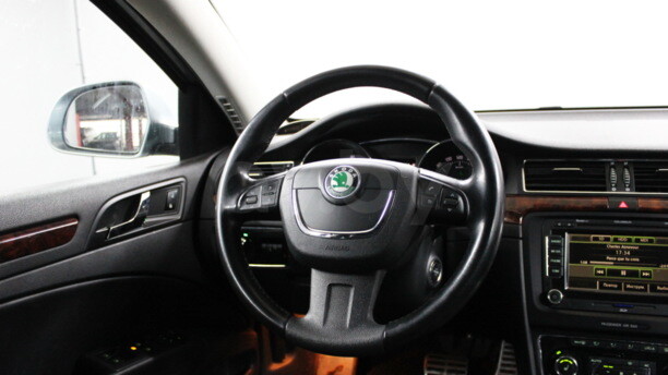 Skoda Superb II, 2011 г.
