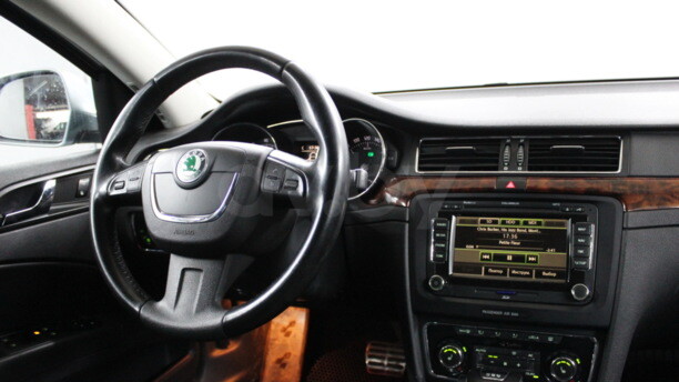 Skoda Superb II, 2011 г.