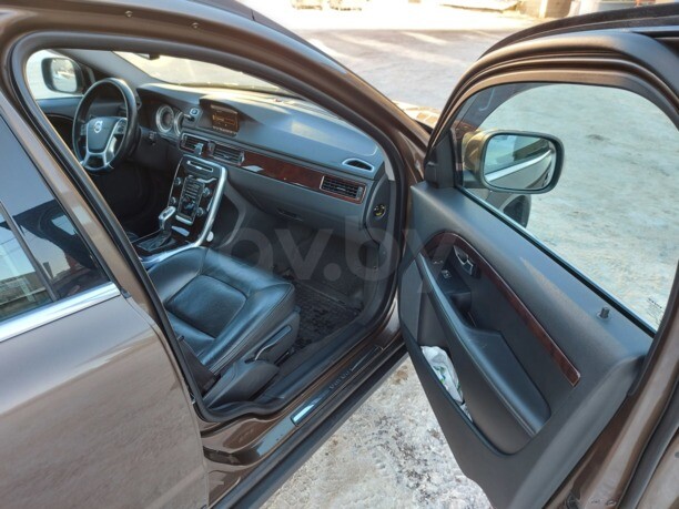 Volvo XC70 III · Рестайлинг, 2013 г.