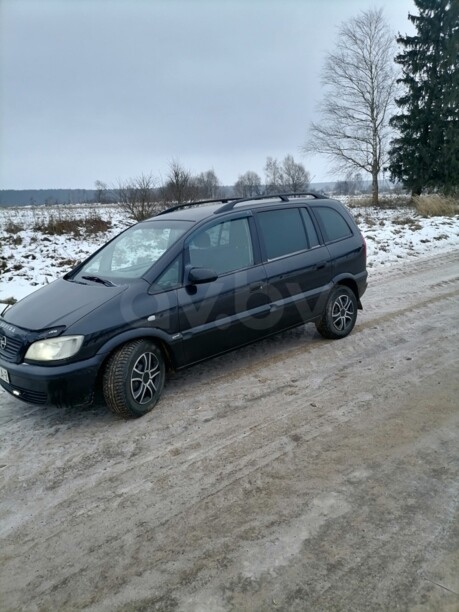 Opel Zafira A, 7 мест, 2000 г.