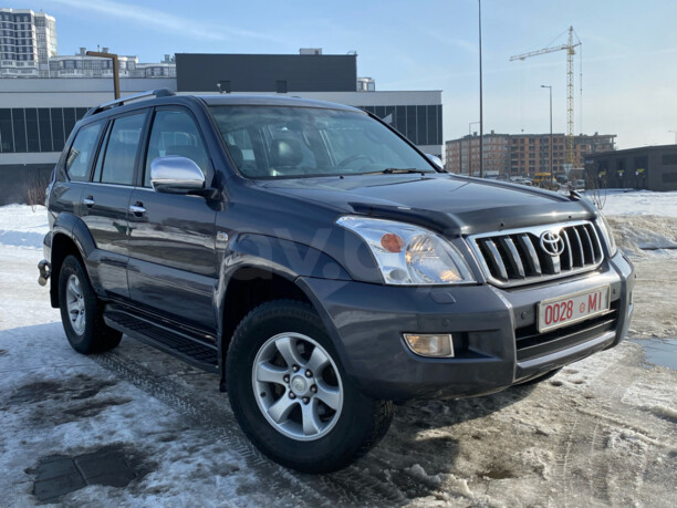 Toyota Land Cruiser Prado J120, 7 мест, 2004 г.