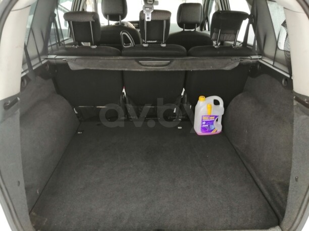 Renault Grand Scenic III, 5 мест, 2009 г.