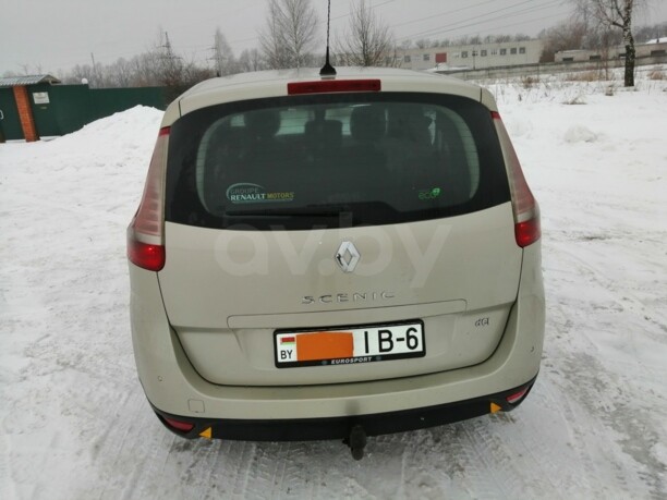 Renault Grand Scenic III, 5 мест, 2009 г.