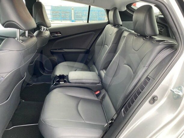 Toyota Prius Prime, 2017 г.