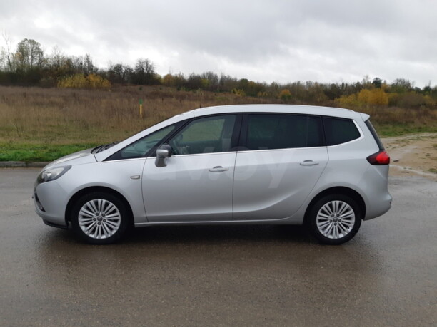 Opel Zafira C, 5 мест, 2014 г.
