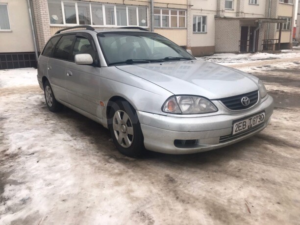 Toyota Avensis I (T220) · Рестайлинг, 2001 г.