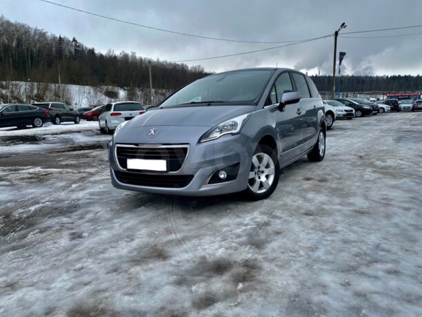 Peugeot 5008 I · Рестайлинг, 7 мест, 2016 г.