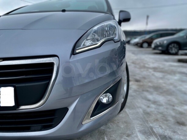 Peugeot 5008 I · Рестайлинг, 7 мест, 2016 г.
