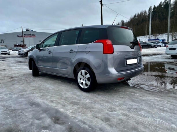 Peugeot 5008 I · Рестайлинг, 7 мест, 2016 г.