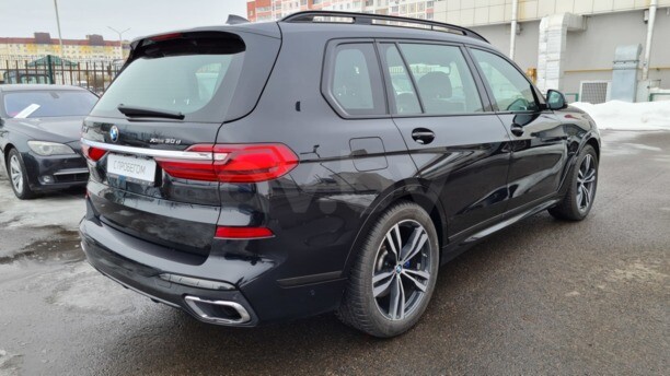 BMW X7, 7 мест, 2019 г.