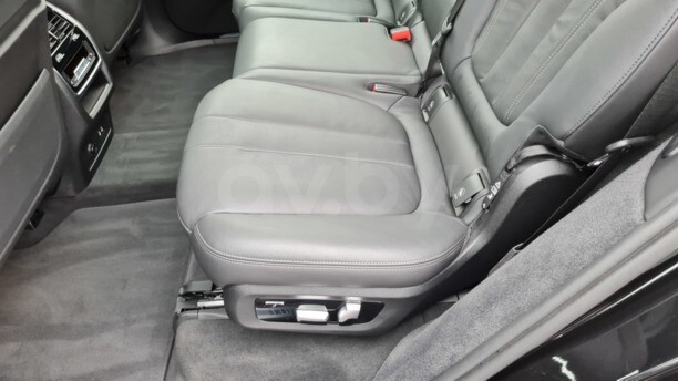 BMW X7, 7 мест, 2019 г.