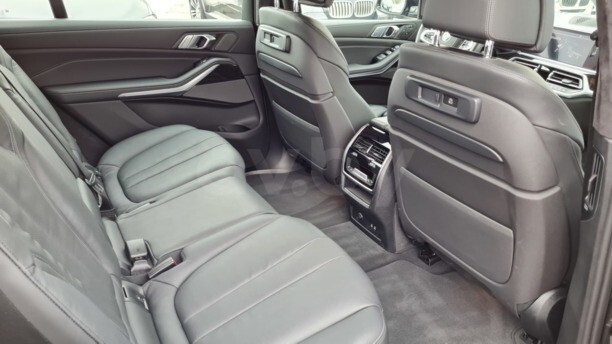 BMW X7, 7 мест, 2019 г.