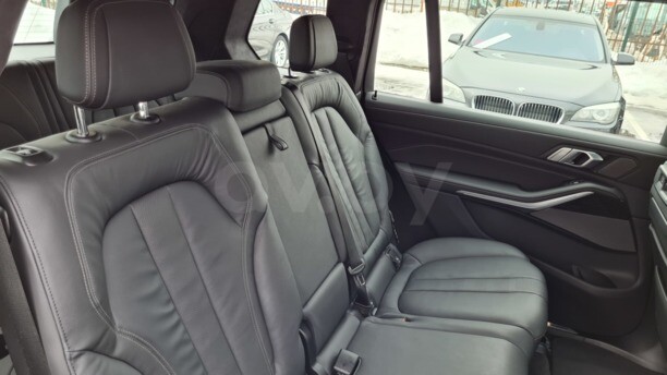 BMW X7, 7 мест, 2019 г.