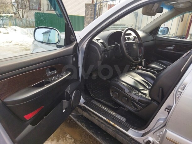 SsangYong Rexton II, 7 мест, 2009 г.