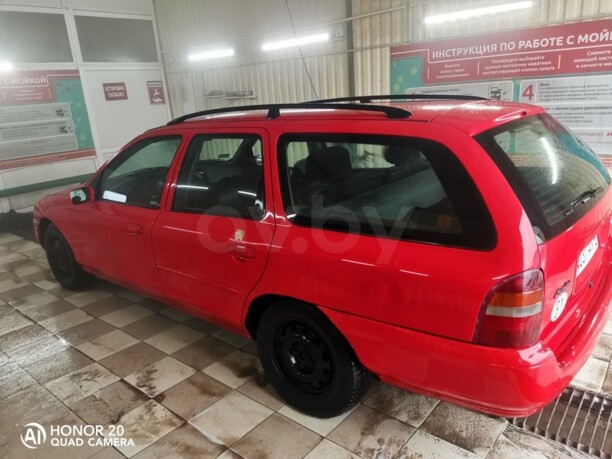 Ford Mondeo II, 1996 г.