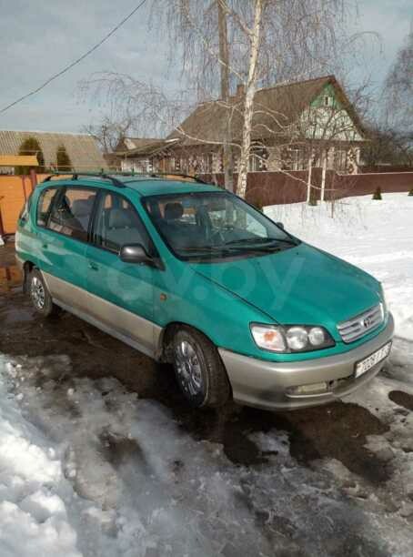 Toyota Picnic, 5 мест, 1996 г.