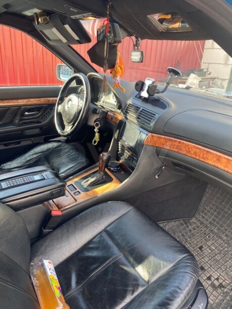 BMW 7 серия E38, 2000 г.