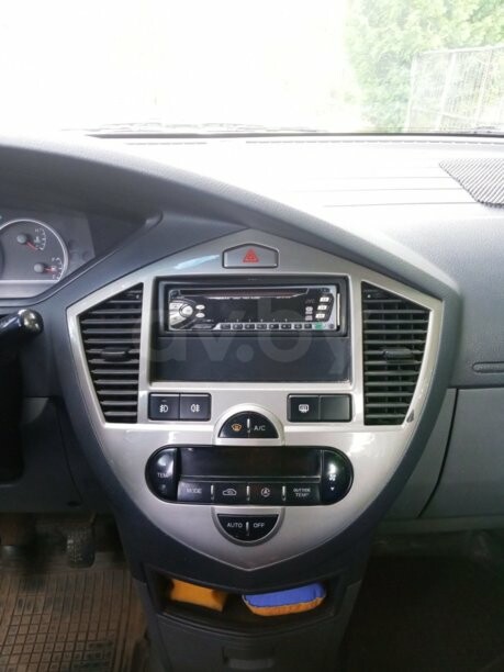 Kia Carens I · Рестайлинг, 2003 г.