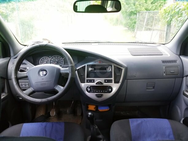 Kia Carens I · Рестайлинг, 2003 г.