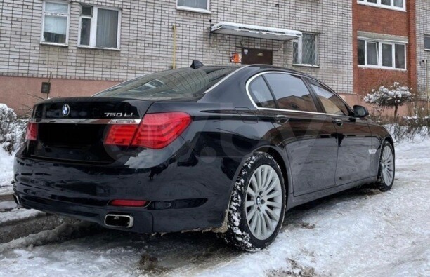 BMW 7 серия F02 (Long), 2010 г.