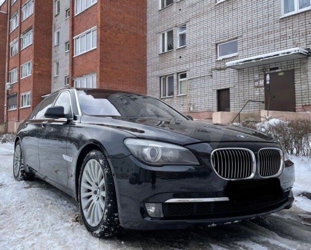 BMW 7 серия F02 (Long), 2010 г.