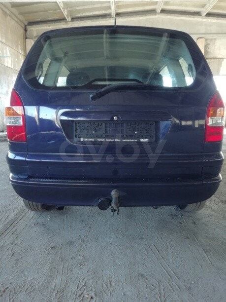 Opel Zafira A, 7 мест, 1999 г.