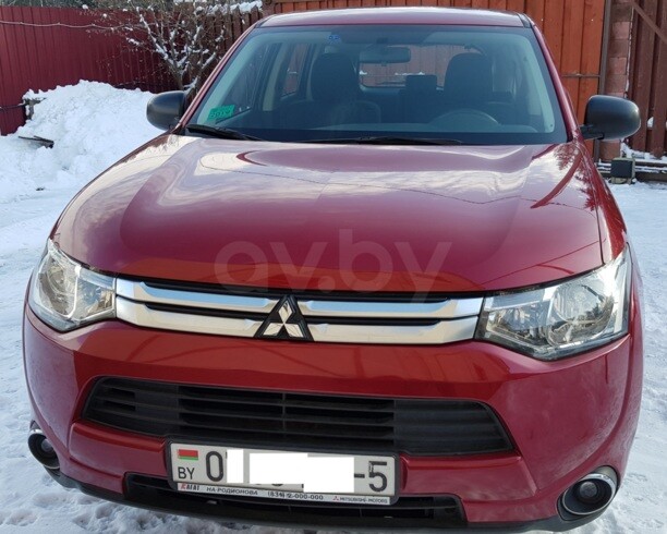 Mitsubishi Outlander III · Рестайлинг, 5 мест, 2014 г.