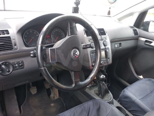 Volkswagen Touran I · Рестайлинг, 7 мест, 2010 г.