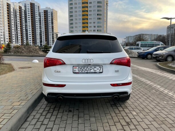 Audi Q5 8R, 2009 г.