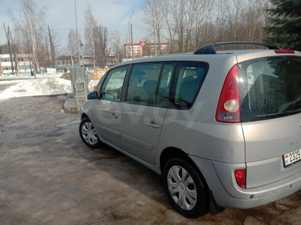 Renault Espace IV, 7 мест, 2003 г.