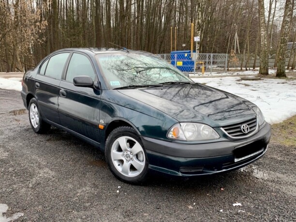 Toyota Avensis I (T220) · Рестайлинг, 2002 г.