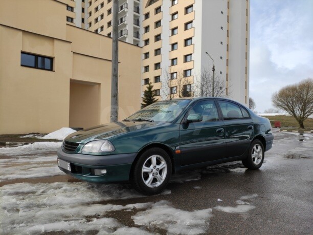 Toyota Avensis I (T220), 2000 г.
