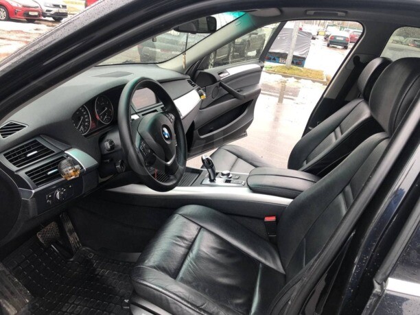 BMW X5 E70, 5 мест, 2009 г.